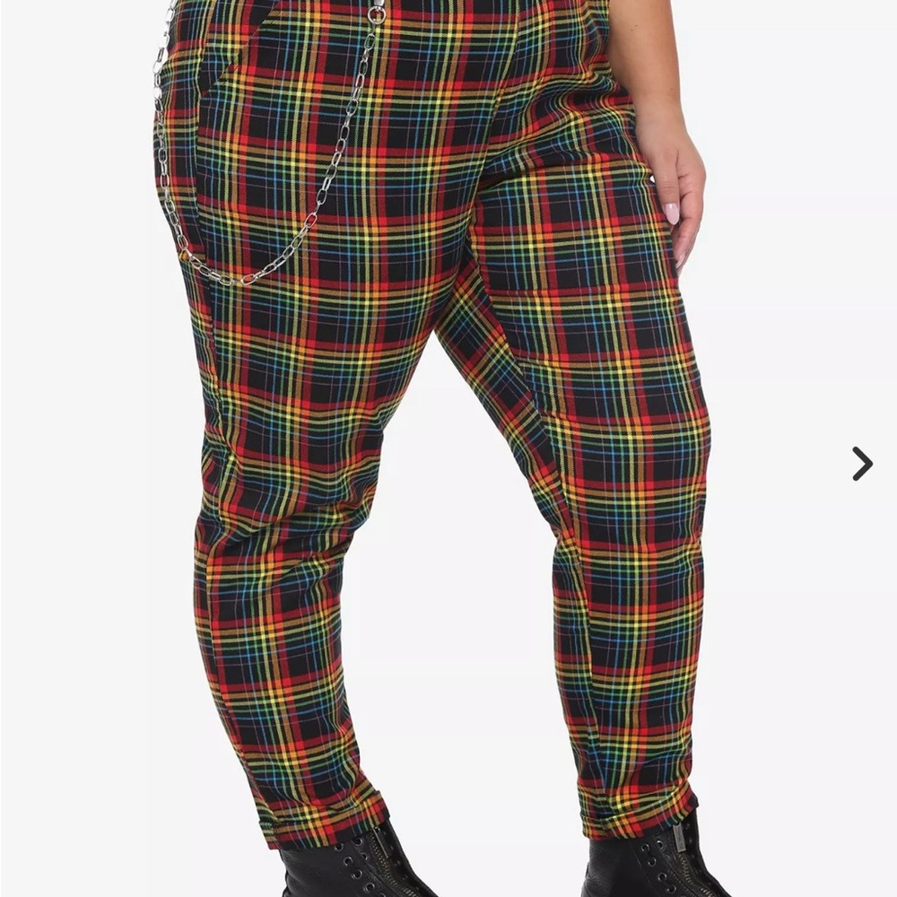 Hot Topic Rainbow Plaid Pants Woman’s Medium‎